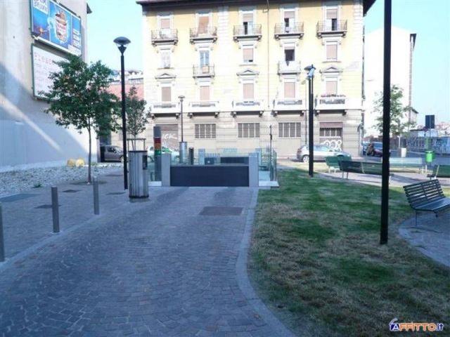 Garage/Box/Posto auto in affitto a Milano (MI)