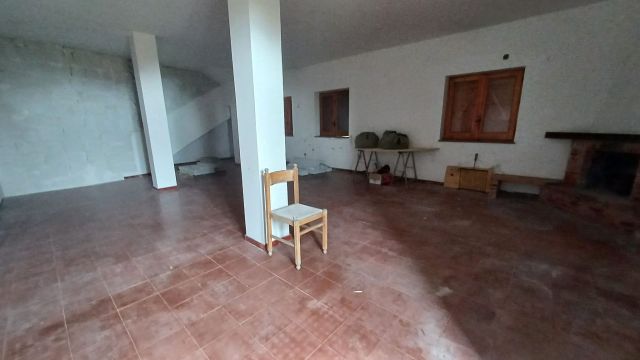 Casa indipendente in vendita a Pisciotta (SA)