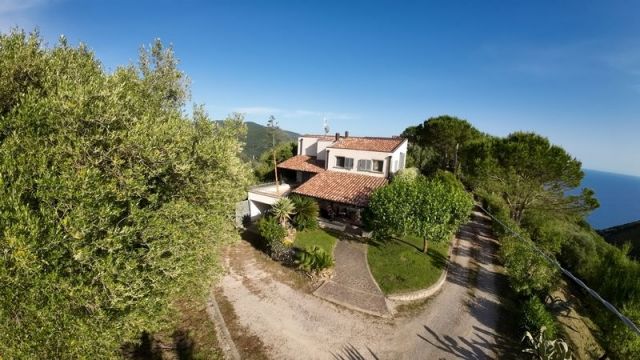 Casa indipendente in vendita a Ascea (SA)