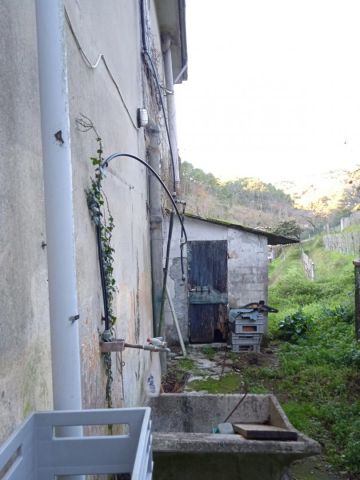 Casa indipendente in vendita a Vezzano Ligure (SP)