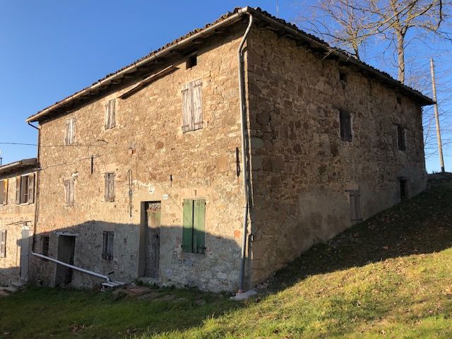 Rustico in vendita a Valsamoggia (BO)