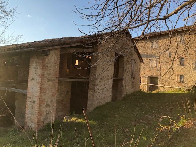 Rustico in vendita a Valsamoggia (BO)