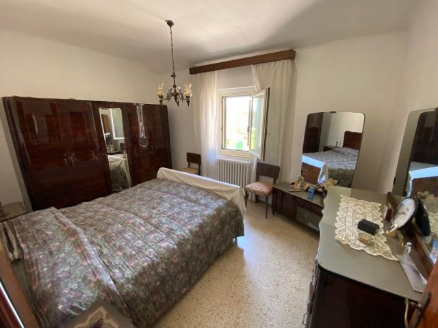 Casa indipendente in vendita a Monte Roberto (AN)